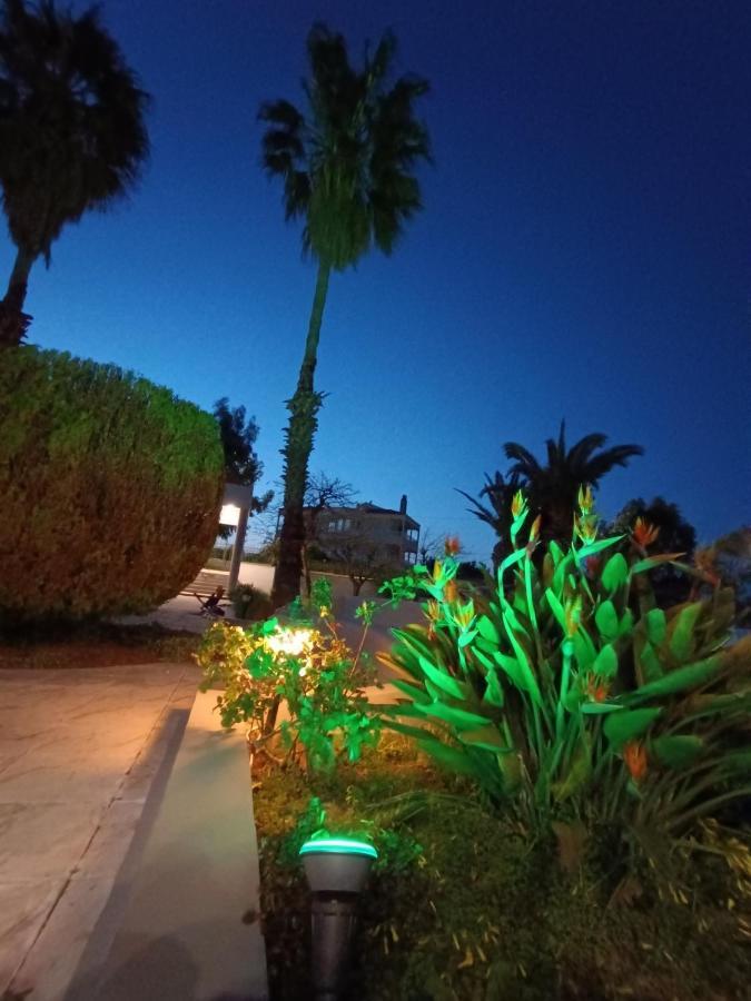 Serenade Luxury Villa Koskinou  ภายนอก รูปภาพ